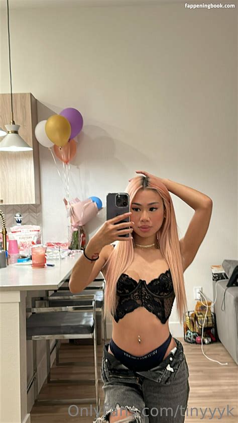 Preview 4 of Tinyyyk Onlyfans Leaked Nudee