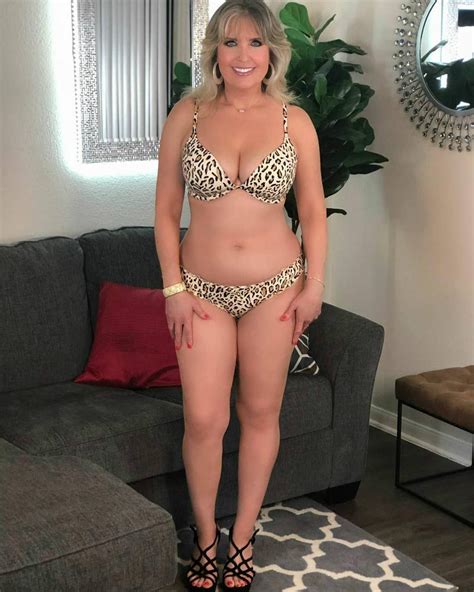 Top Mature Onlyfan Nudes Telegram channel preview