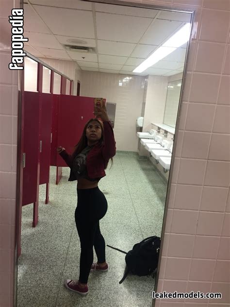 Preview 4 of Trinnybadazz Onlyfan Leaked