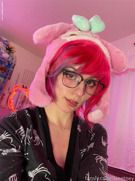 Preview 3 of Tweetney Onlyfans Fansly Leaked