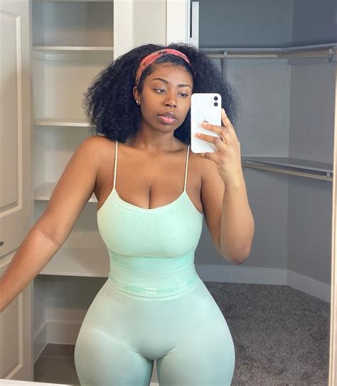 Preview 1 of Uche Mba Onlyfans Leam