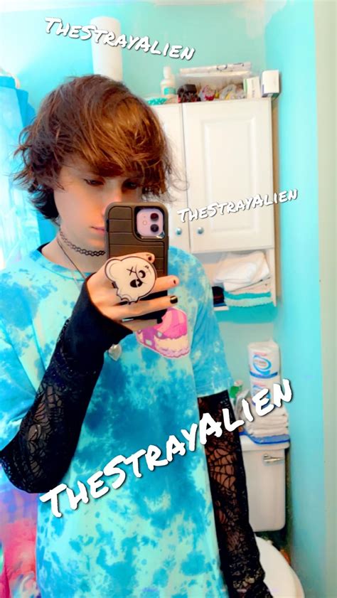 Preview 3 of Urprivatetwink Fans Vault