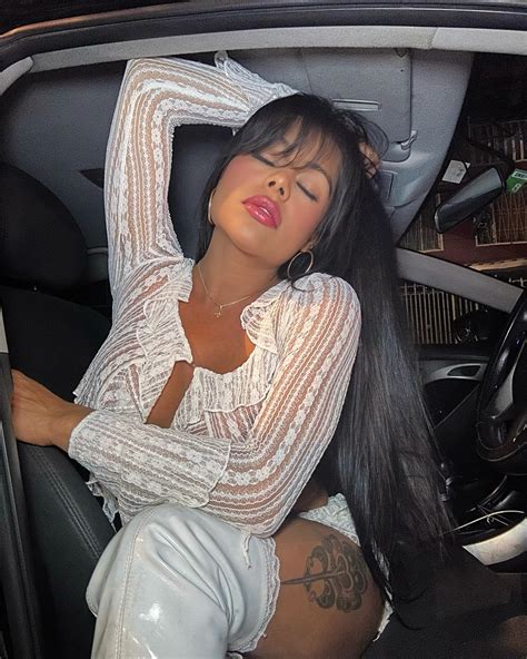 Valeriaremintons OnlyFans channel