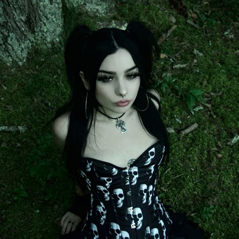 Preview 2 of Vampiredollx Onlyfan Gb