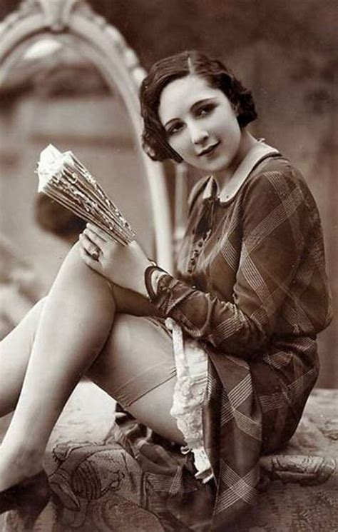 Preview 3 of Vintage Erotics Forum Nude Leaks