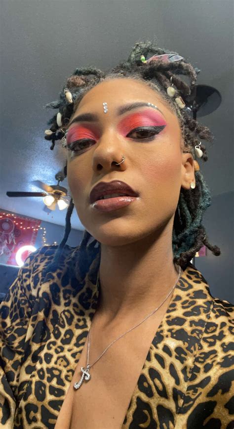 Preview 4 of Vixxxsinn Erome