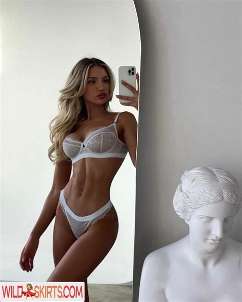 Preview 2 of Who Is Gabby Epstein Leaks Nude Photo