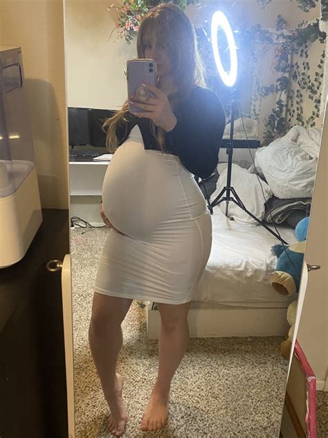 Xmarilynmae OnlyFans channel