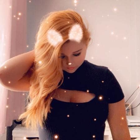 Danielleomfg nude OnlyFans channel
