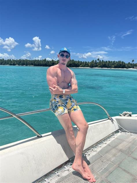 Hardtom onlyfans OnlyFans channel