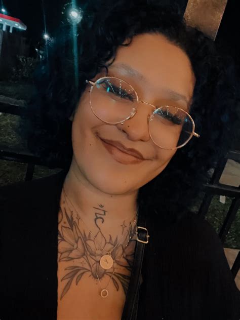 Hellbellethemilf content