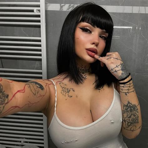 Internetth0ttt OnlyFans channel