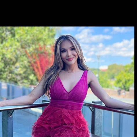 Isabela4you OnlyFans channel