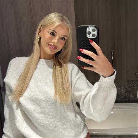 Laylaaroo onlyfans OnlyFans channel