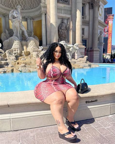 Llindaa23 free OnlyFans channel