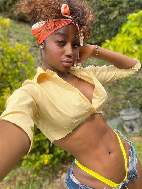 Luceroblack nude content