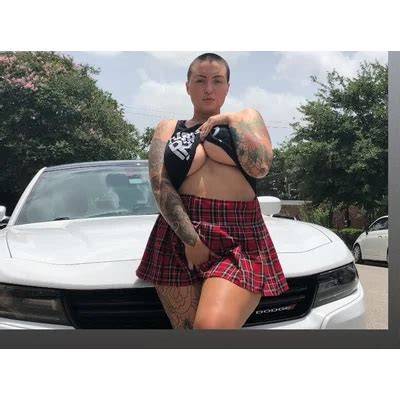 Lunalynnyes OnlyFans channel