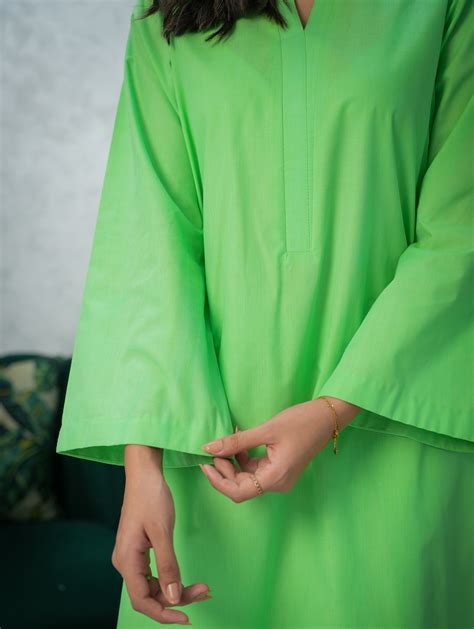 Minaash recording OnlyFans channel