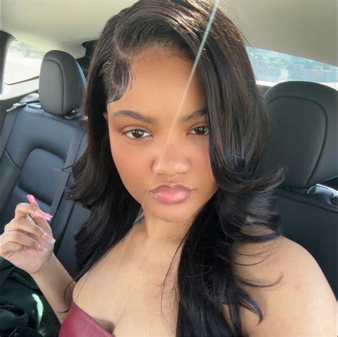 Riyahnae8 OnlyFans channel