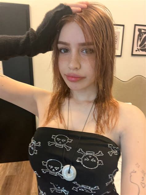 Rosaline dawnx mega folder OnlyFans channel