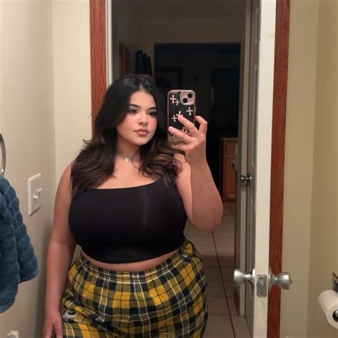 Roxyybrat leaked OnlyFans channel