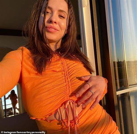 Ruby hmry naked OnlyFans channel