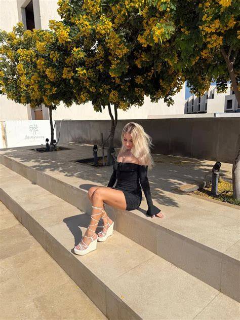 Sashacandyy OnlyFans channel