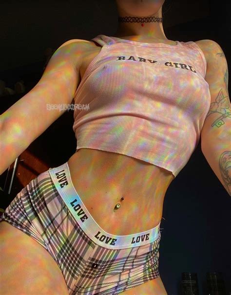 Seenuinadream leak OnlyFans channel
