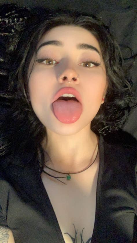 Seexylexi OnlyFans channel