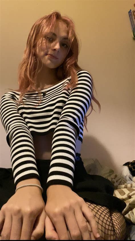 Starishere69 mega OnlyFans channel