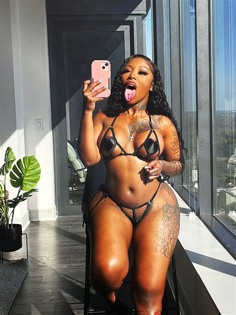 Sweetsummerann coomer OnlyFans channel