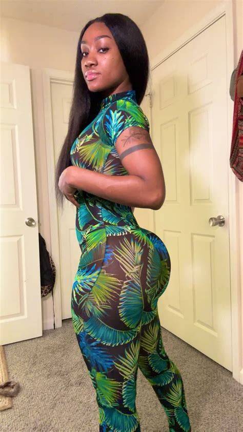 Taurusbaeby ass OnlyFans channel