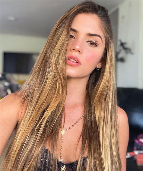 Valeriaduqueh OnlyFans channel