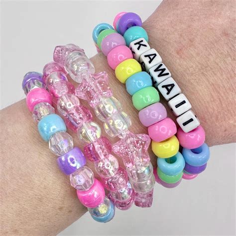 Free Shipping Kawaii Kandi Bracelet Set In Pastel Colors Pony Beads