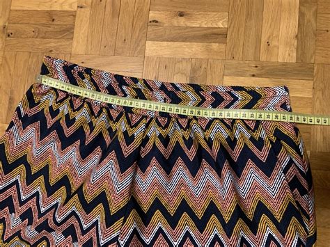 Leichte Hose von Only Gr S 36 (Gebraucht) in Zizers für CHF 3 – mit ... 