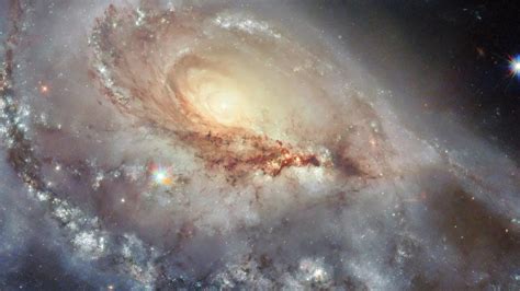 6 Very Beautiful Pictures Of Galaxies By NASA Hubble Space Telescope