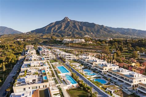 apartments  sale  marbella golden mile