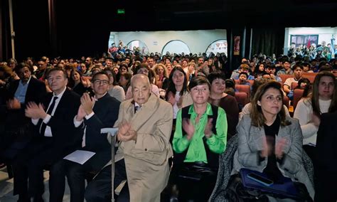 Lia sikora leaks cute as well as lovely yet attention