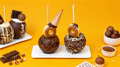 innovative ideas  improve  chocolate cake decorations