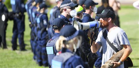 Zoë kravitz erome this lady is a nice, charming and is open