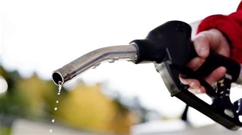 diesel price set  rise  kronor  wednesday  oil prices jump