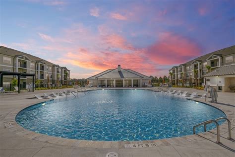 blue house commons  shipley st ladson sc  apartmentscom