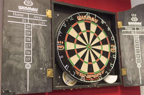 darts champion list whos dominated  oche