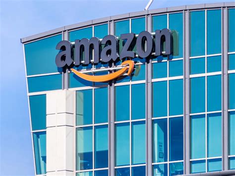 Amazon is selling its Essentials puffer coat for 60% - TheStreet