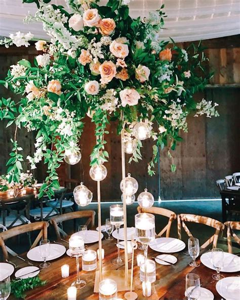 Boho Chic Wedding Table Decoration With Elegant Centerpiece