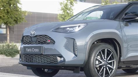 Toyota lanza la esperada renovación del Yaris Cross el SUV híbrido