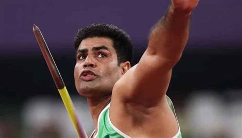 arshad nadeem defends title  gold  islamic solidarity games