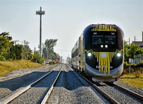 The Train Line that will Connect Disney World to the Orlando Airport
