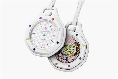 Royal Pop von Audemars Piguet x Swatch: Die Taschenuhr, die keine sein will