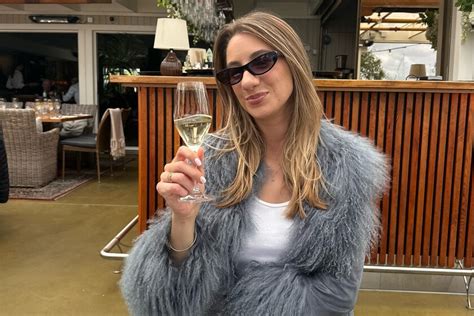 Maimynyan leaked been noticing Belle's ads in the eastern